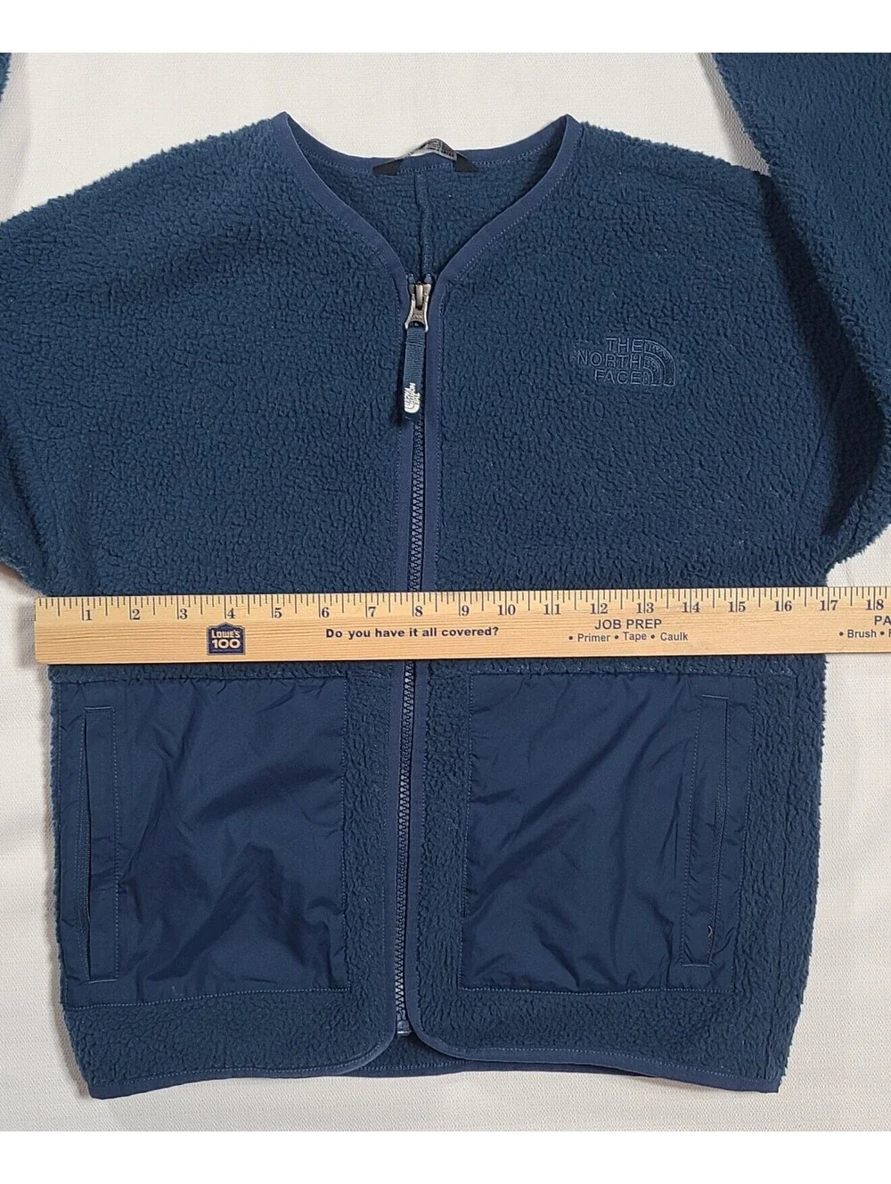 Girls size M, The North Face Navy Blue Fleece Jacket with Front Pockets